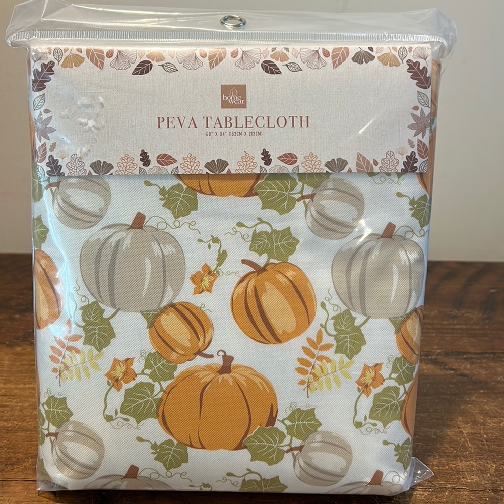 Home Wear PEVA Fall Pumpkin Pattern Vinyl Tablecloth NEW